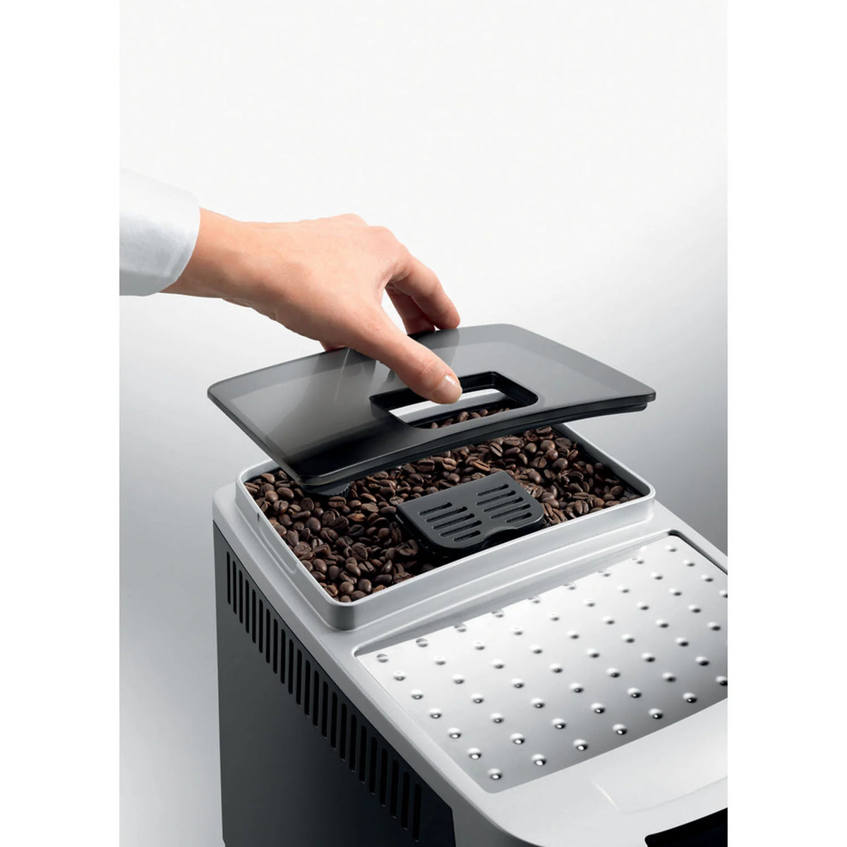 Fully Automatic Espresso and Cappuccino Machine P8303