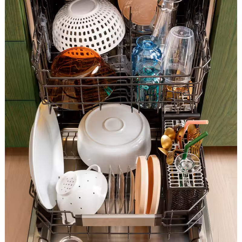 Built-In Dishwasher with Stainless Tub, 44 dBA S3735