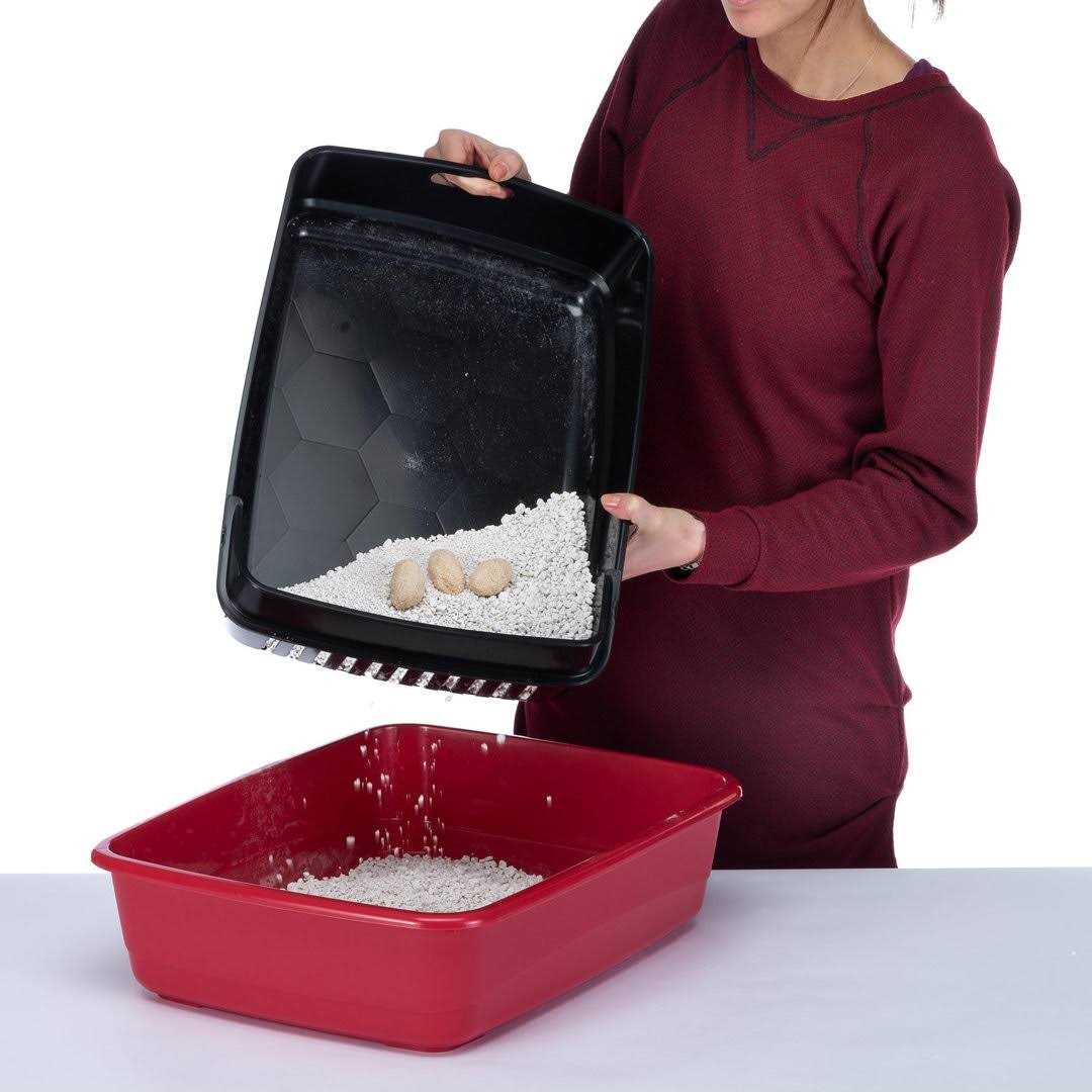 Hooded Litter Box D5050