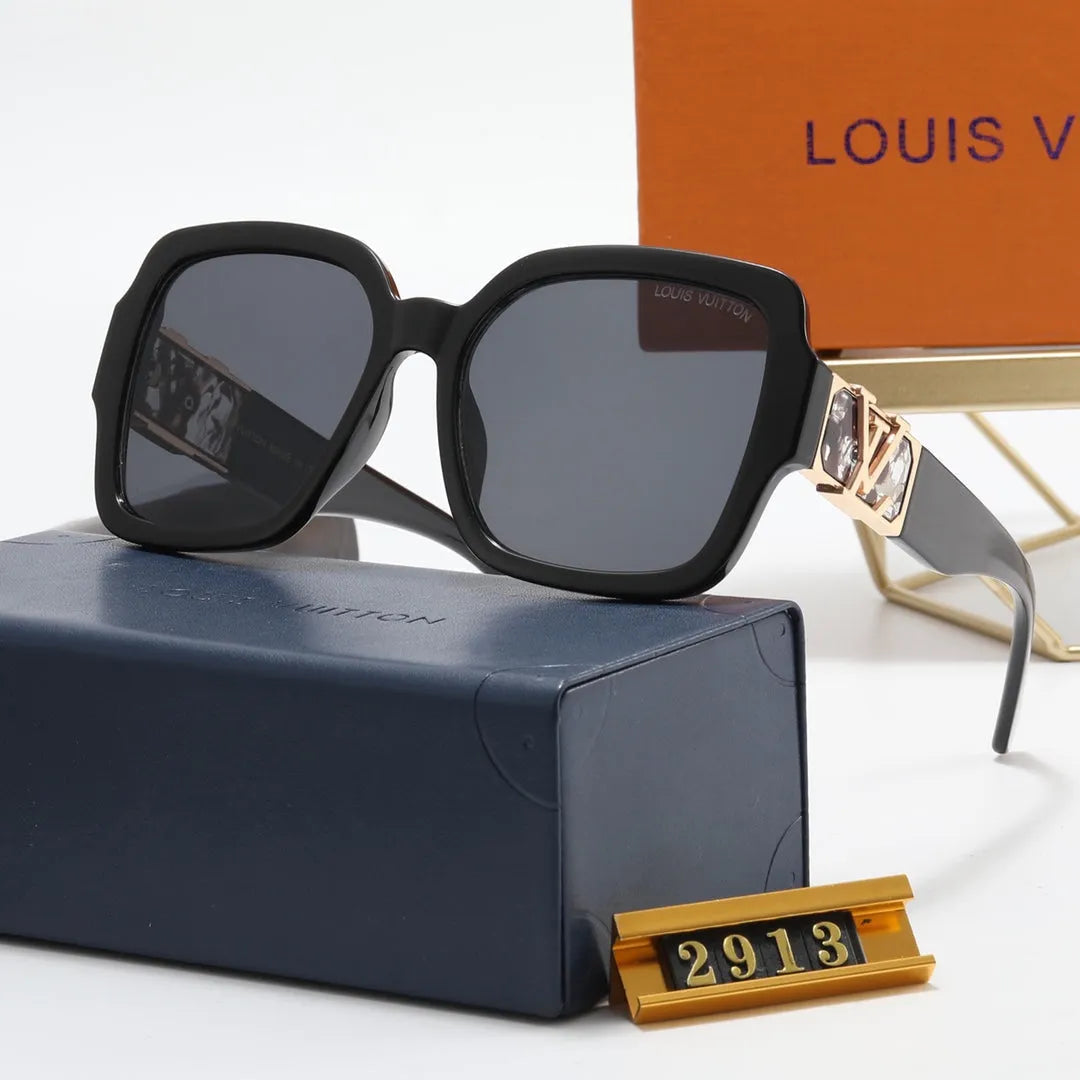 Oval Polarized Sunglasses B45302
