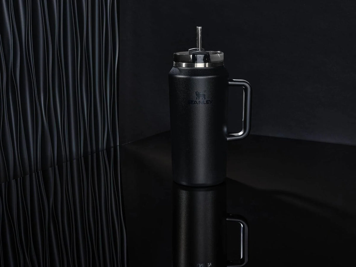 64 oz. Black Tumbler B72843