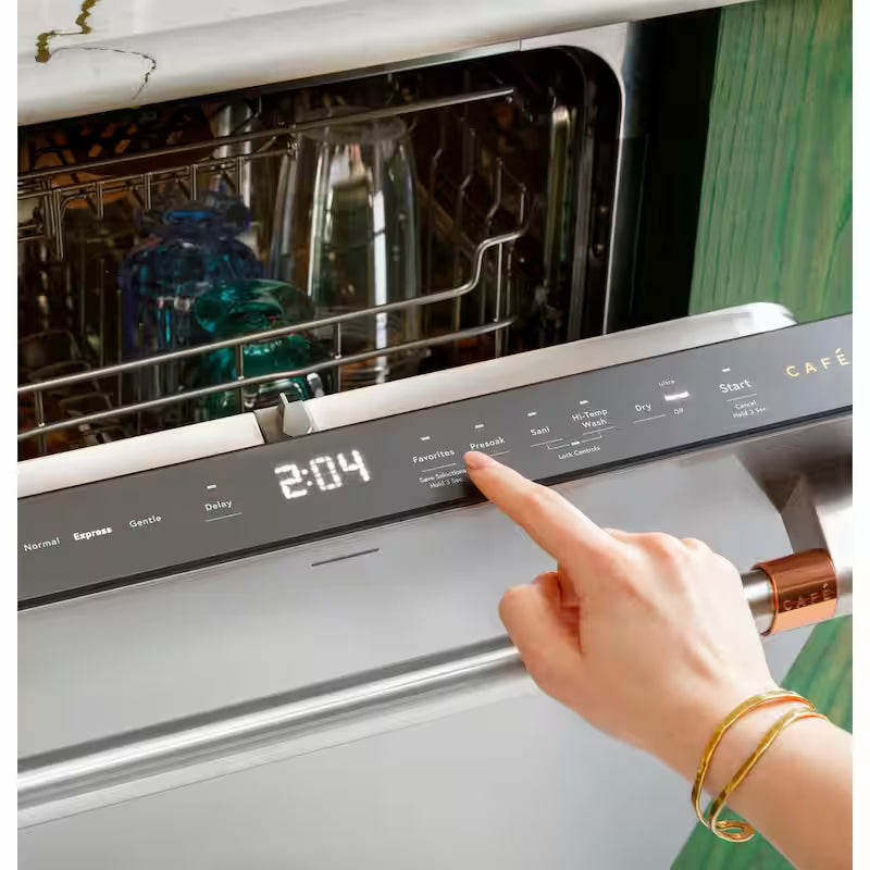 Built-In Dishwasher with Stainless Tub, 44 dBA S3735