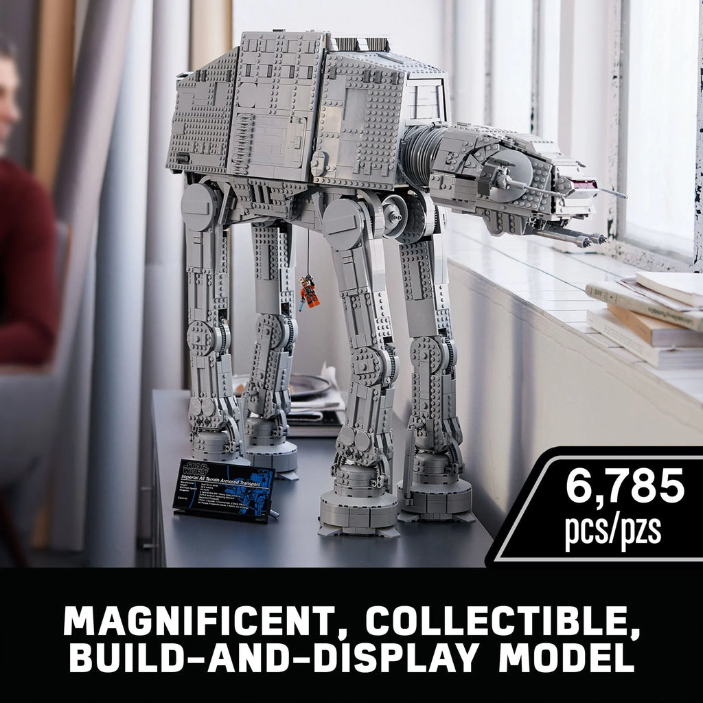 Buildable Model Collectible Set with 9 Minifigures H6818