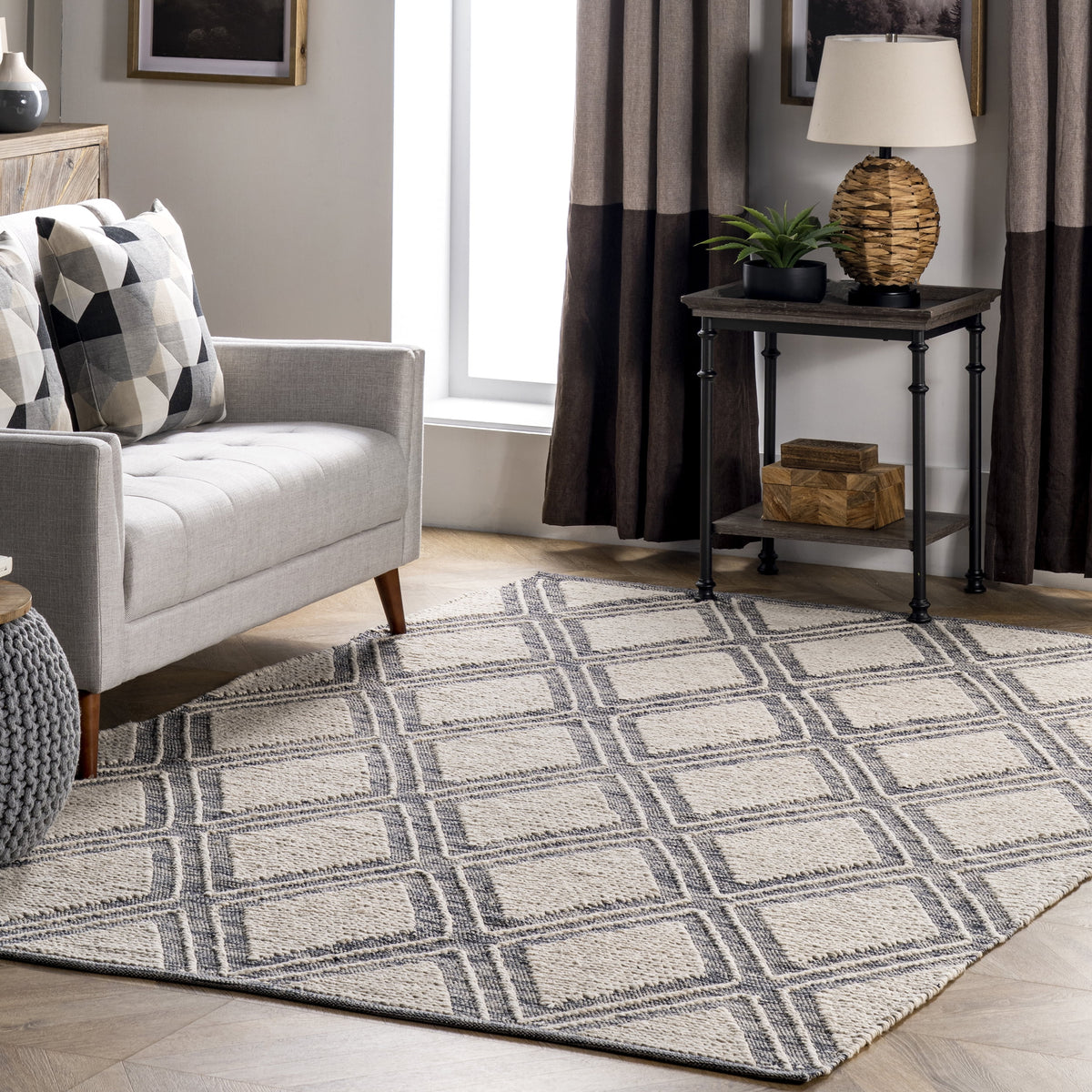 Hand Loomed Textured Diamonds Cotton Area Rug, 6' x 9', Ivory R76439