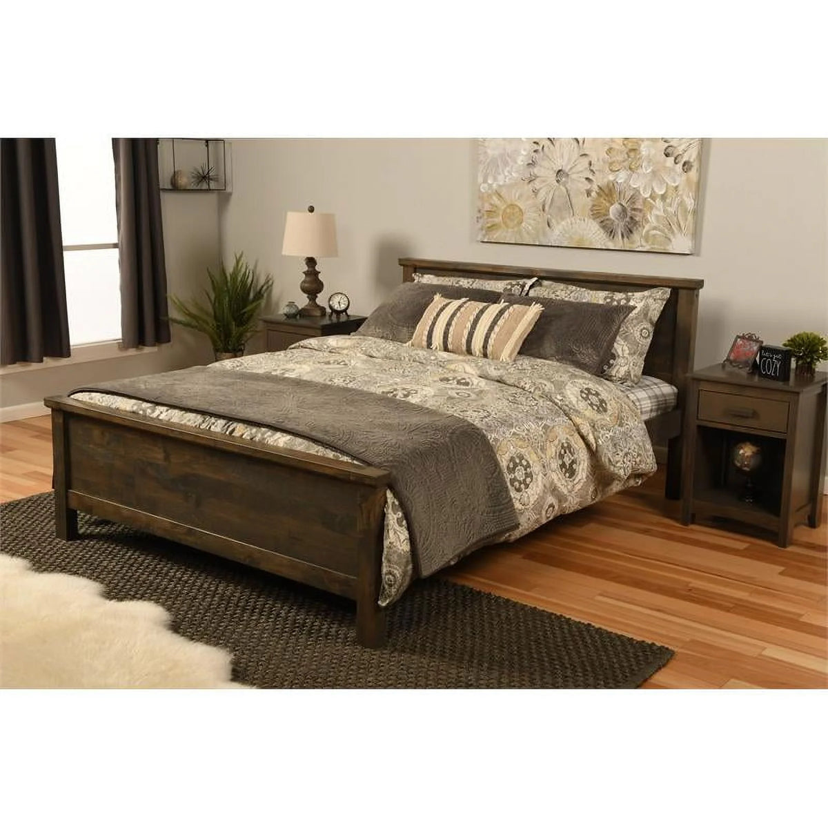 Queen Bed in Medium Brown G634278