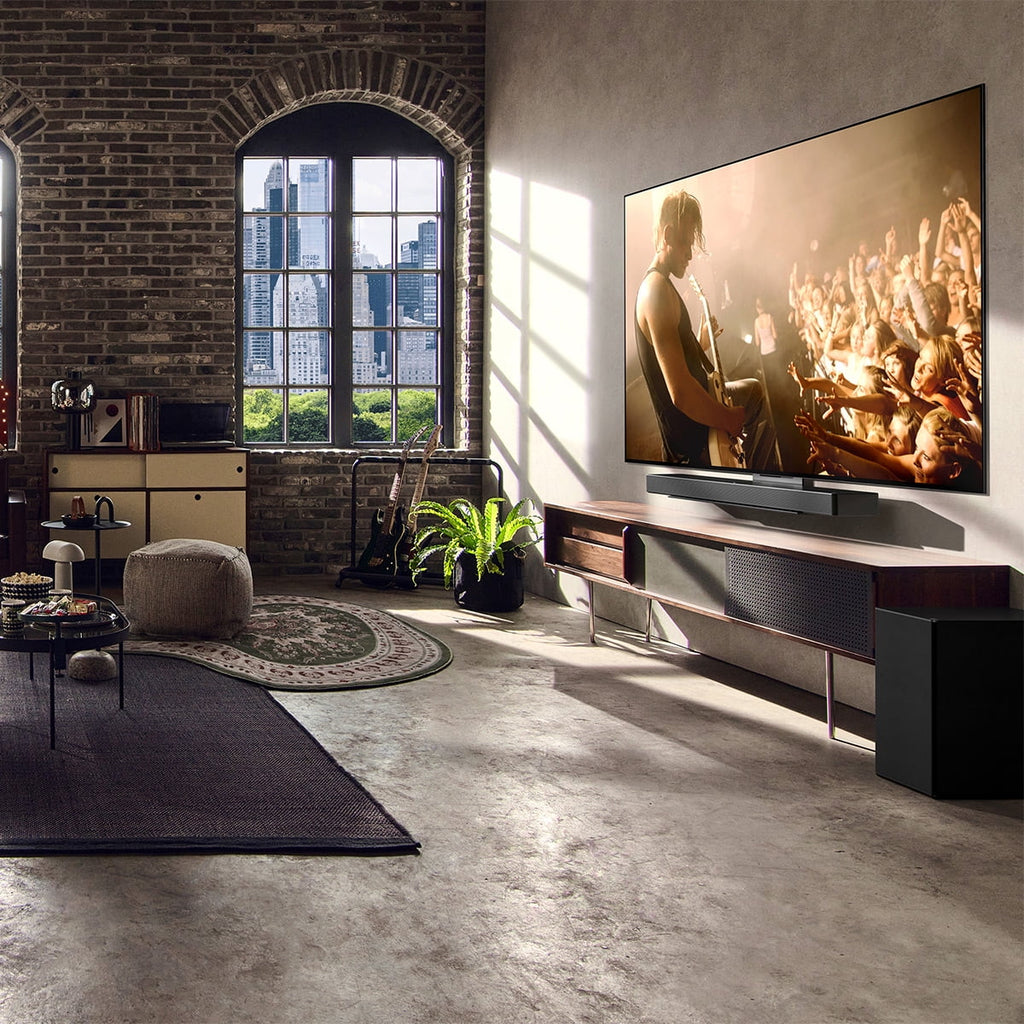77 Class 4K UHD OLED Smart TV with Dolby Vision O822242