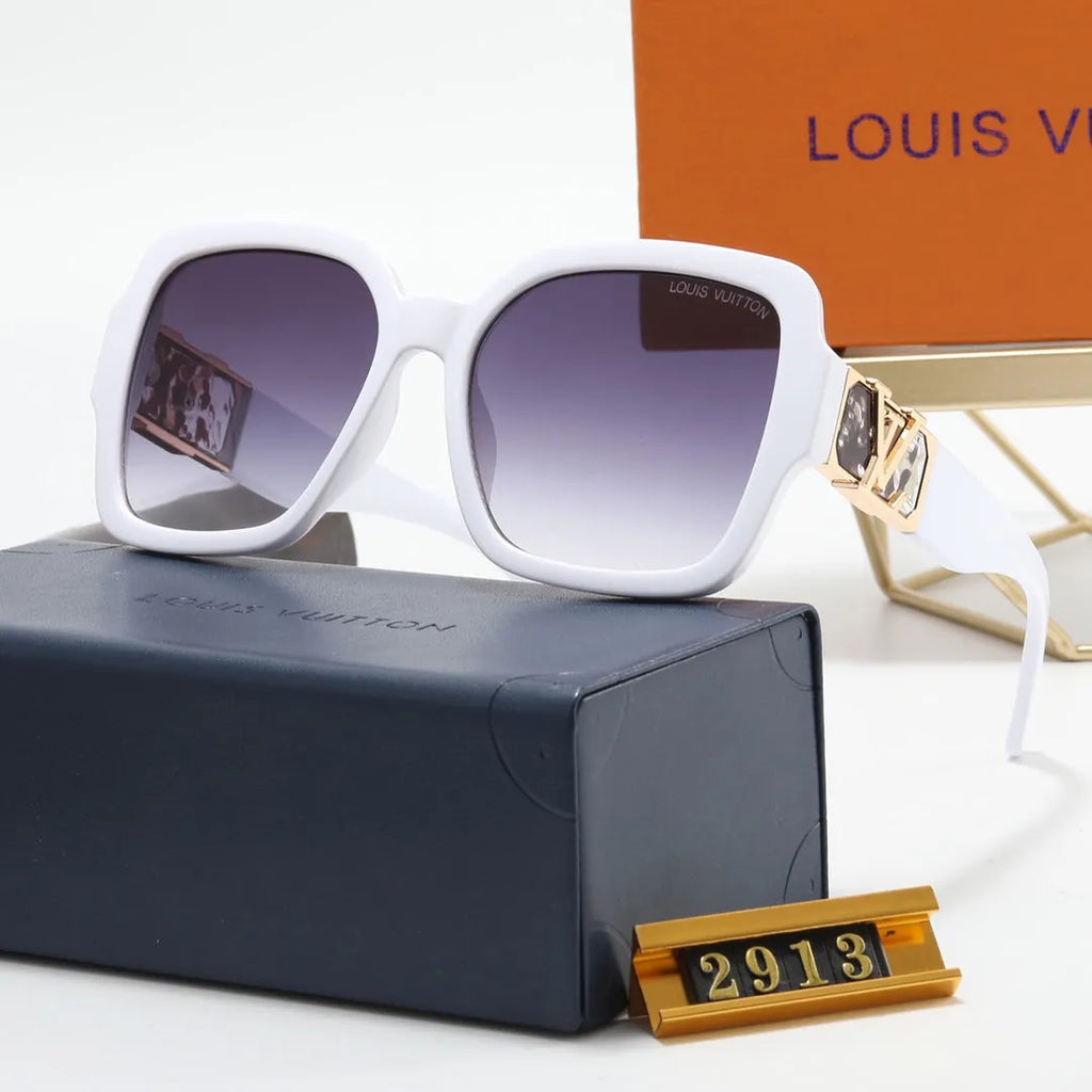 Oval Polarized Sunglasses B45302