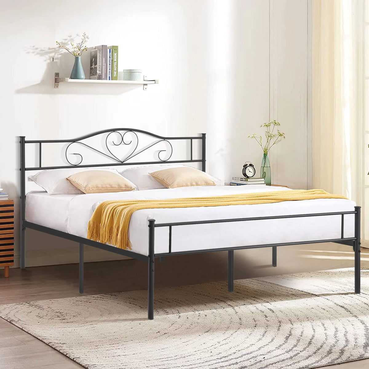 Queen Size Black Metal Platform Bed Frame with Headboard C1084