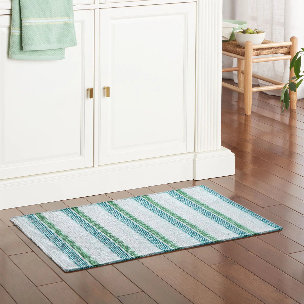 Mint Green/White 20"x36" Kitchen Mat E11440