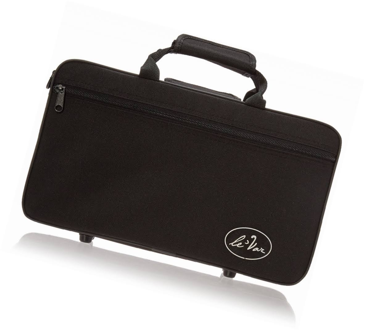 Bb Clarinet with Case V753077