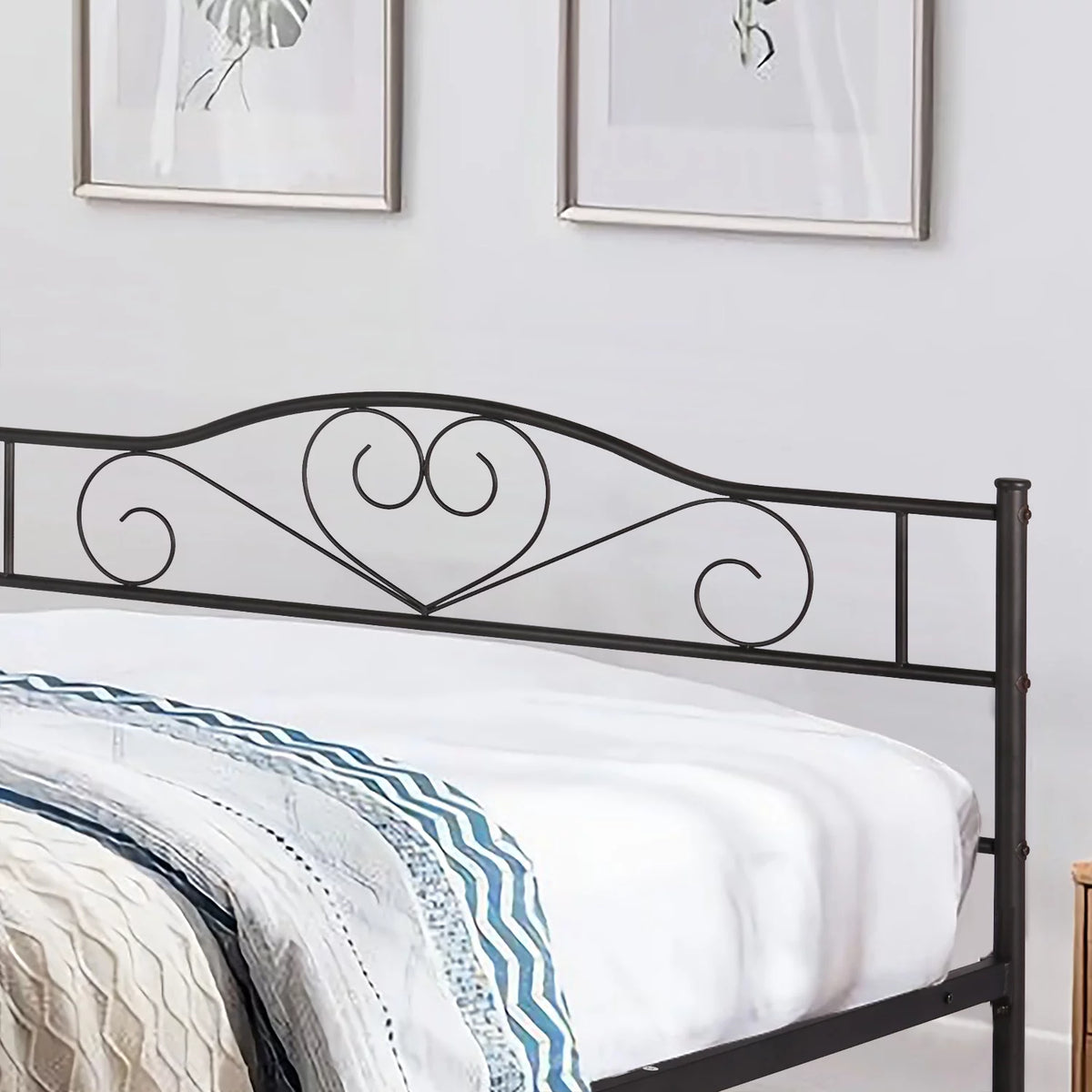 Queen Size Black Metal Platform Bed Frame with Headboard C1084