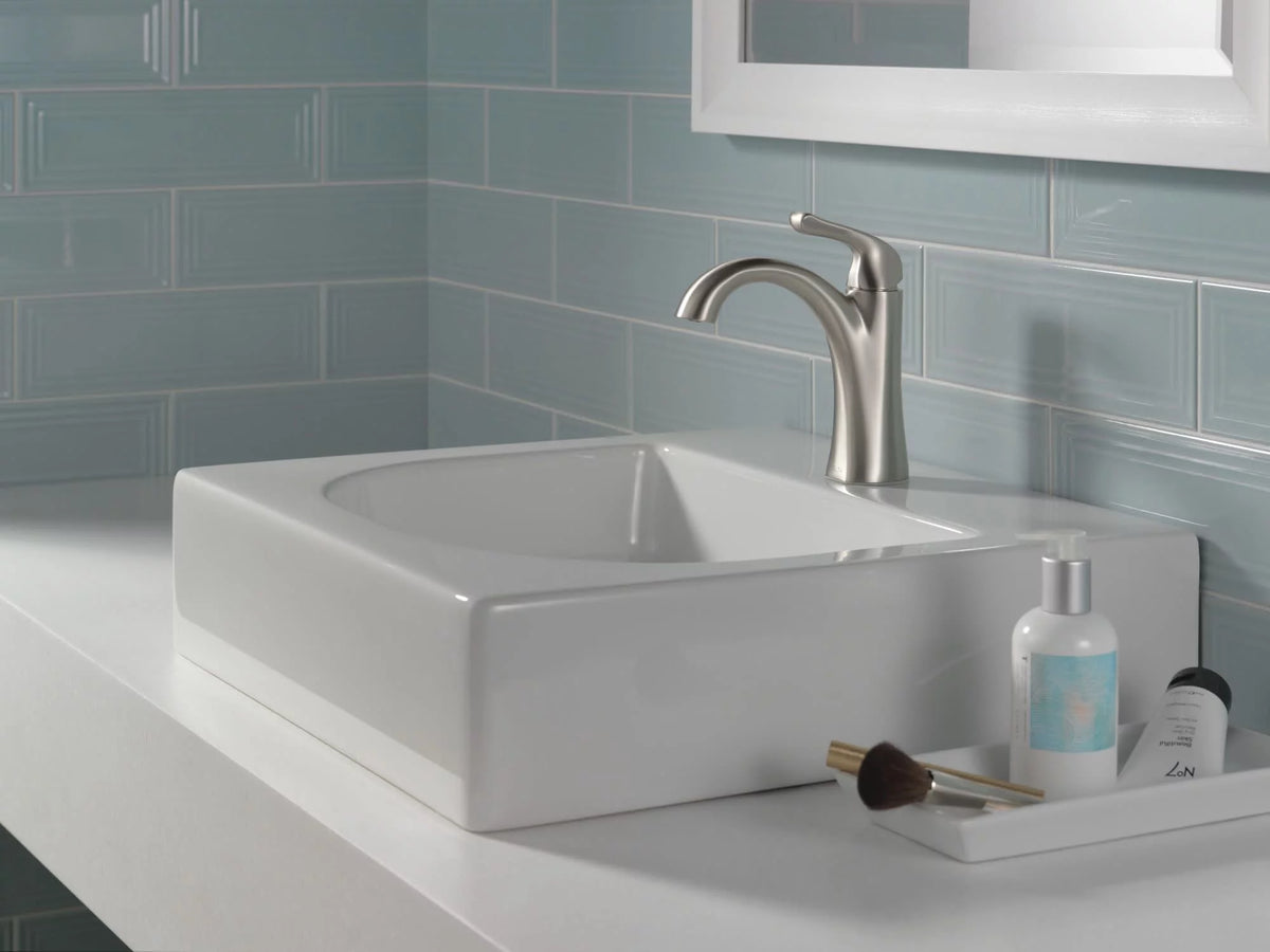 Bronze Single Hole Bathroom Faucet D96979