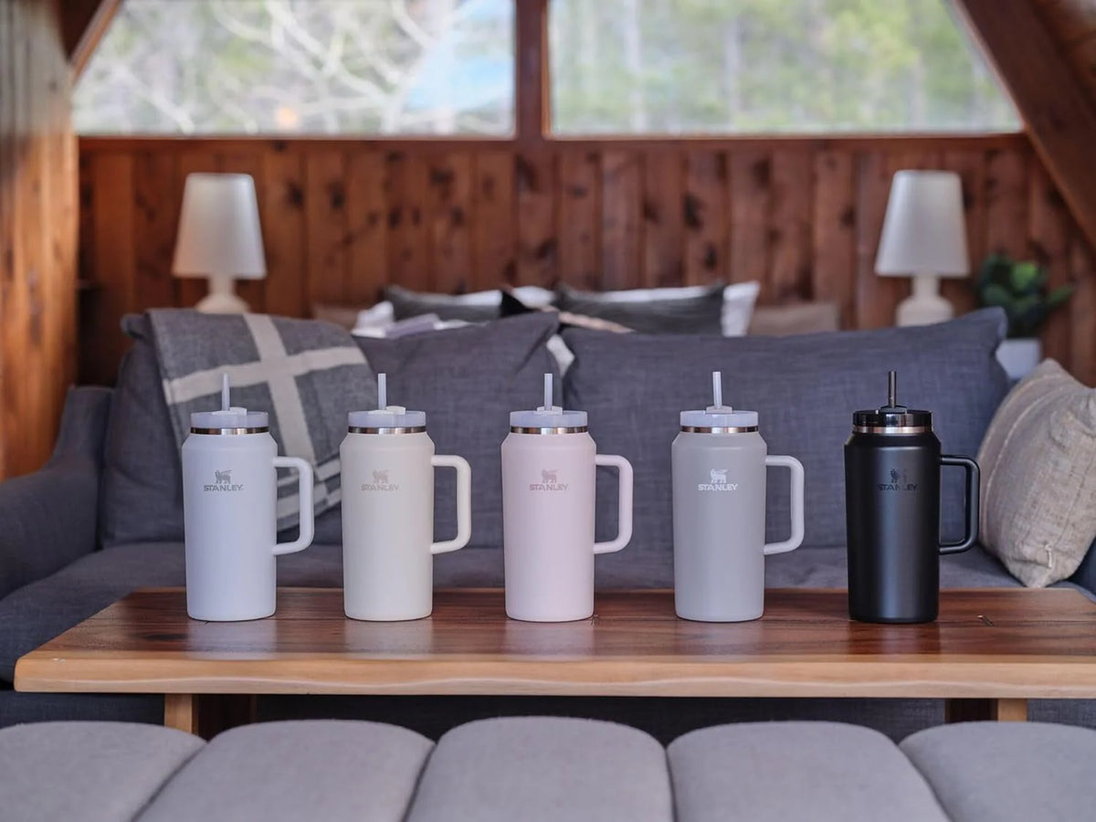 64 oz. Black Tumbler B72843