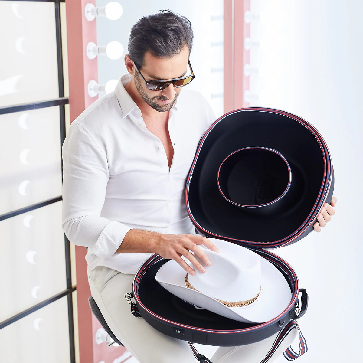 Cowboy Hat Travel Box Large Wide Brim Fedora Case Universal Size Hat Carrier P9386