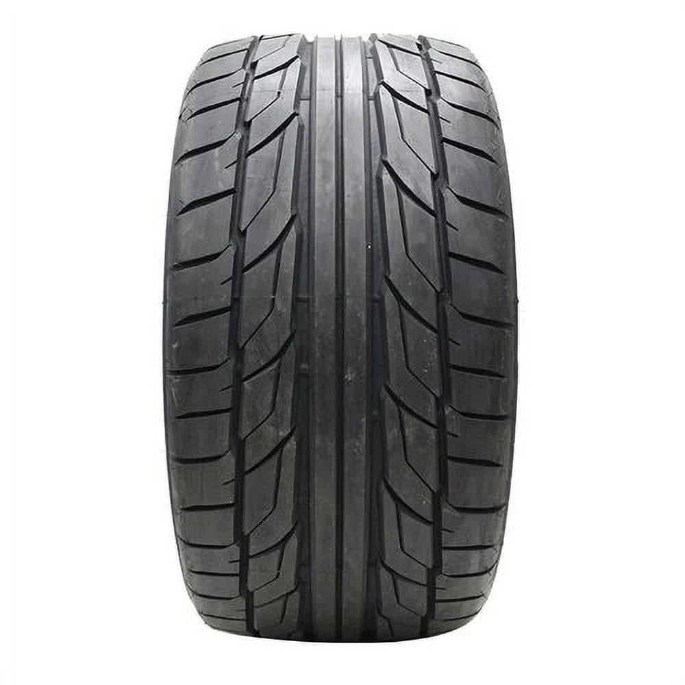 285/35ZR20 Tire E91206